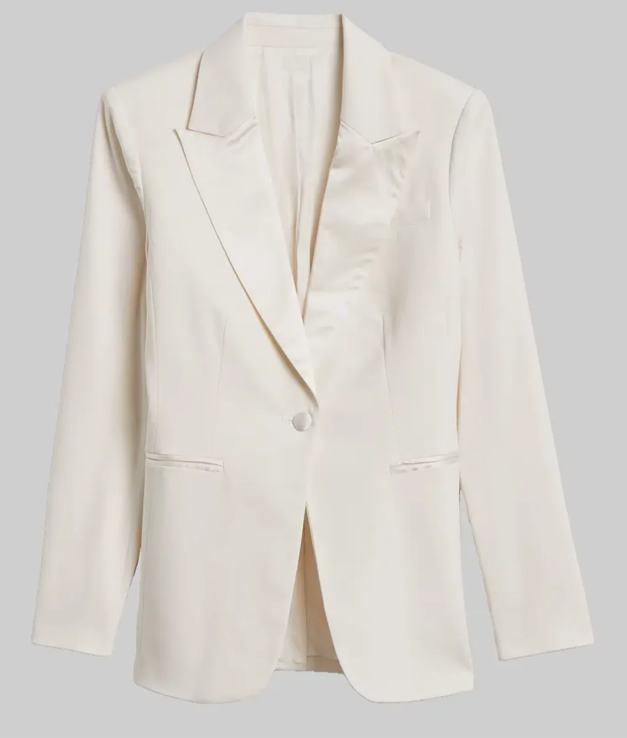 Valentina Ferragni Fashion Week White Blazer-3