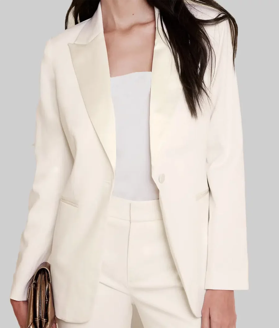 Valentina Ferragni Fashion Week White Blazer-4